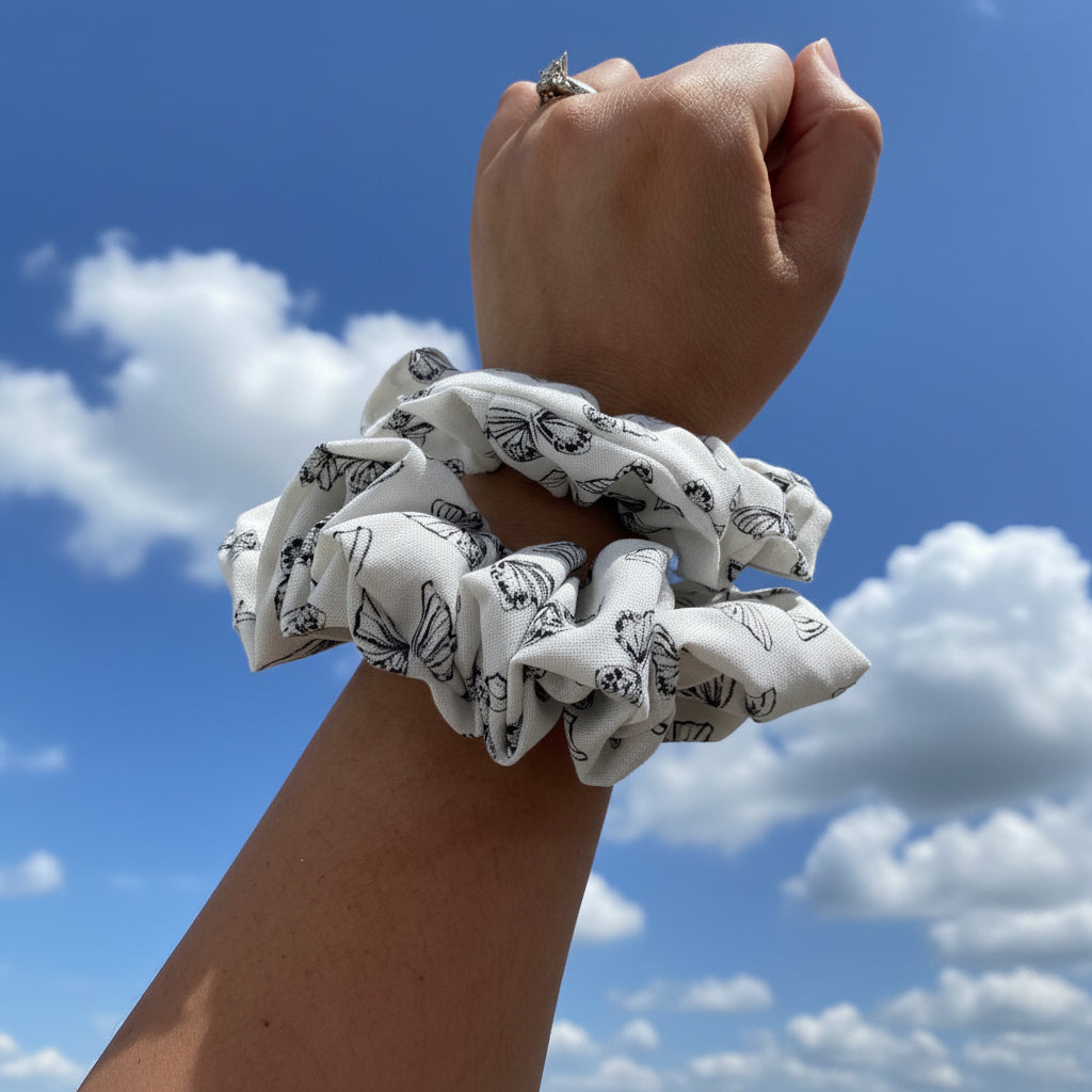 Butterflies - Scrunchie Medium